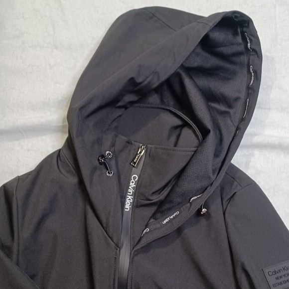 CALVIN KLEIN Black Flex Tech Hooded Jacket size XS - Picture 8 of 16
